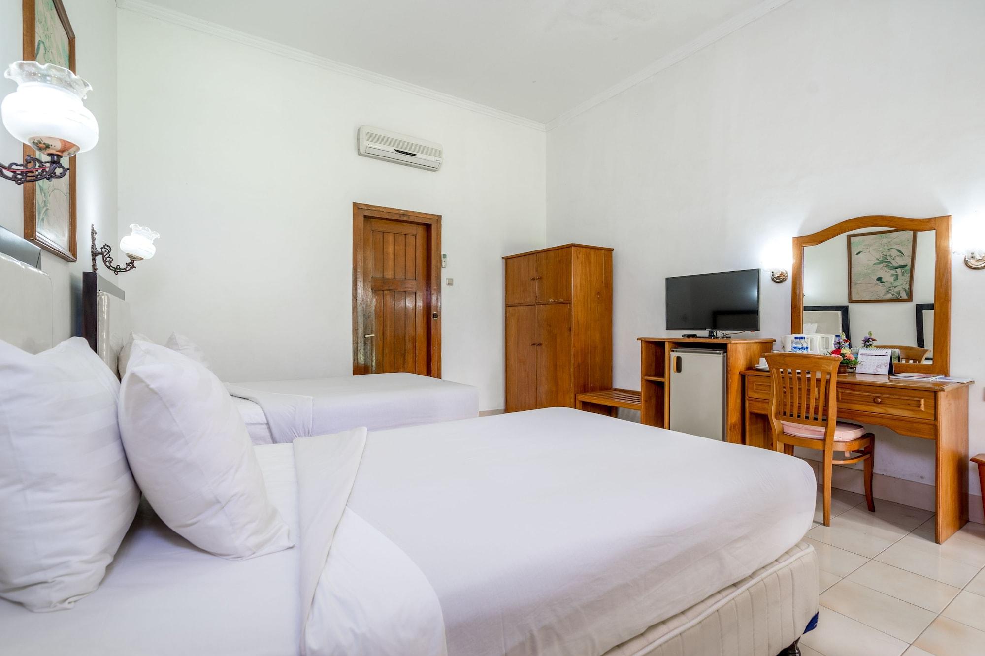 Inna Bali Heritage Hotel 3*